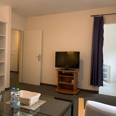 Apartma La Provence Aparthotel 3*